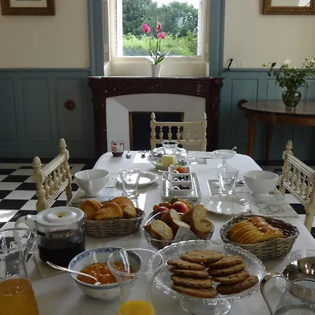 Oda ve Kahvaltı Chateau Saint Georges 3*