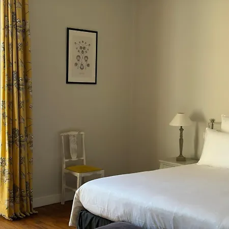 Chateau Saint Georges Bed & Breakfast