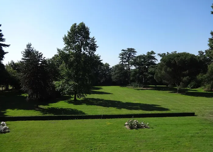 Chateau Saint Georges Mauleon